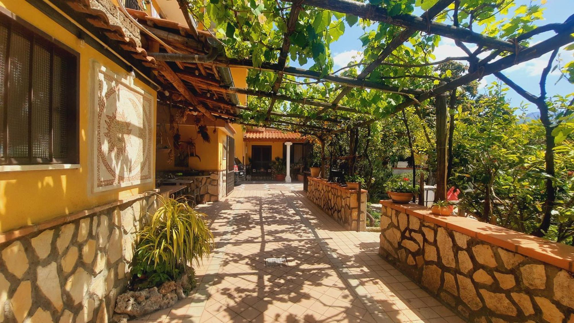 Buonocore Rooms Santa Maria La Carita Exterior photo